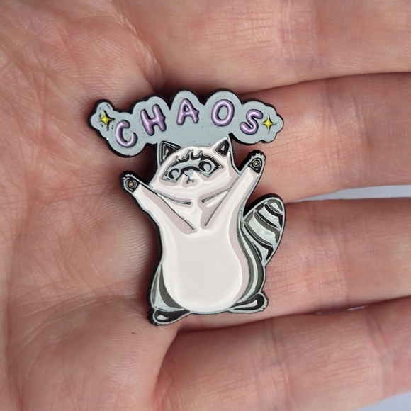π¦ Chaos Raccoon Pin - Picture 4 of 6